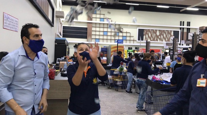 Em Ponta Porã, Supermercado Sol celebrou o dia dos pais com sorteio de prêmios