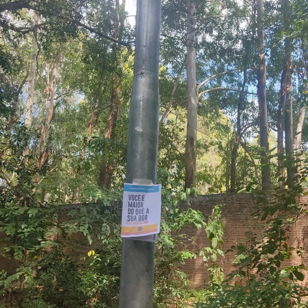 Mensagens de otimismo são deixadas no Horto Florestal de Ponta Porã