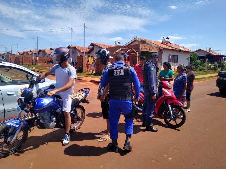 Policiamento ostensivo garante a segurança pública no centro comercial de Ponta Porã