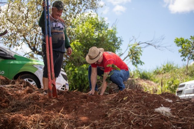 Dia D de Limpeza no Rio Amambai aconteceu no último sábado (5) e foi sucesso