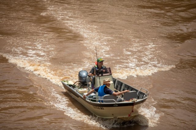 Dia D de Limpeza no Rio Amambai aconteceu no último sábado (5) e foi sucesso