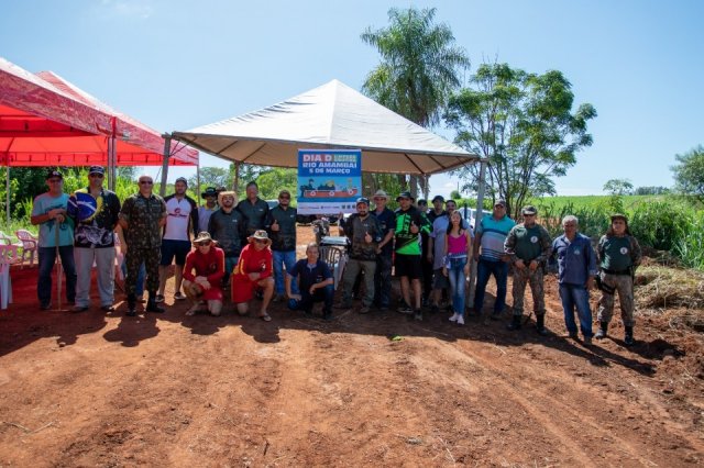 Dia D de Limpeza no Rio Amambai aconteceu no último sábado (5) e foi sucesso