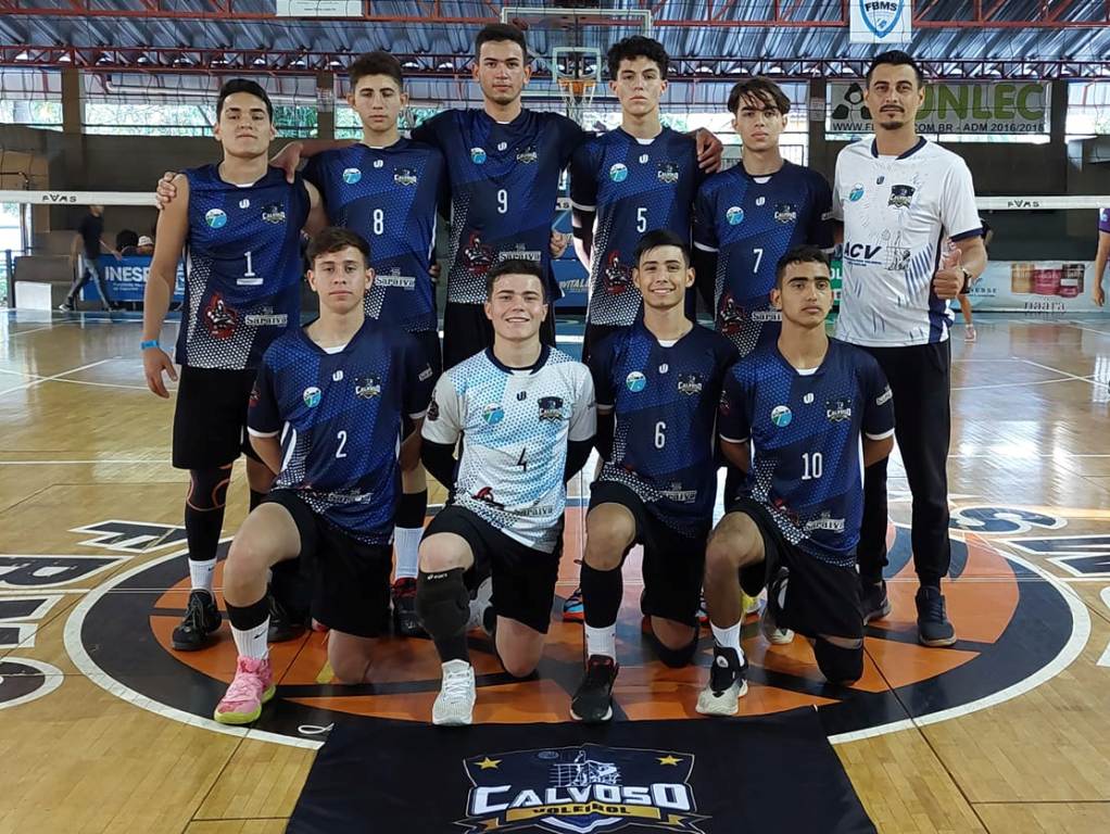 Voleibol masculino da Escola Calvoso é campeão os jogos escolares em Campo Grande