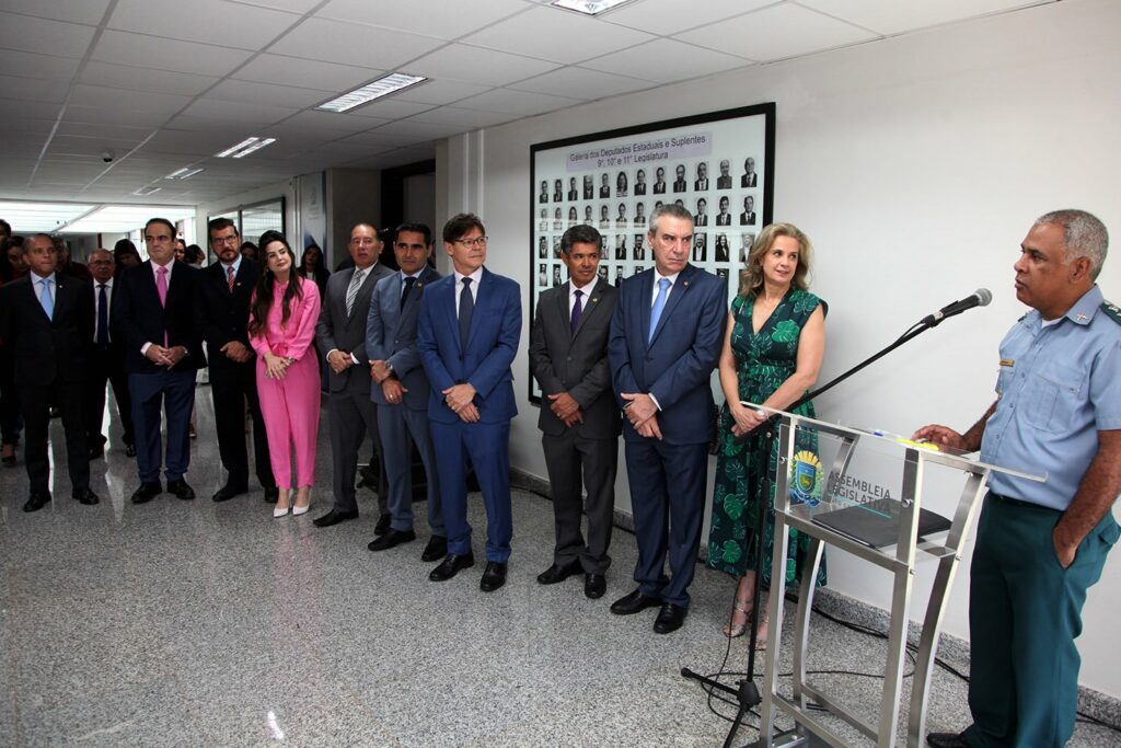 Roberto Orro, Cabo Almi, Ary Rigo e Onevan de Matos são homenageados pela ALEMS