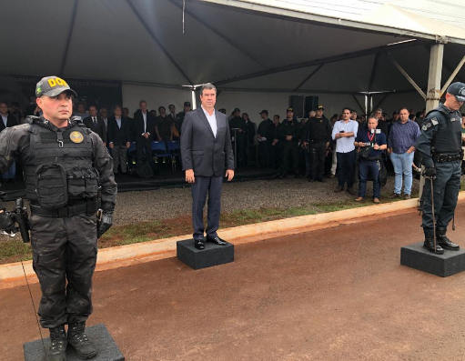 Governador Eduardo Riedel participa da troca de Direção do DOF e dos Comandos do CPA-1 e 3º BPM