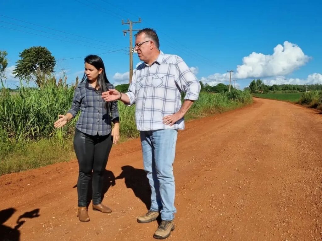 Prefeito Eduardo Campos visita Distrito de Nova Itamarati