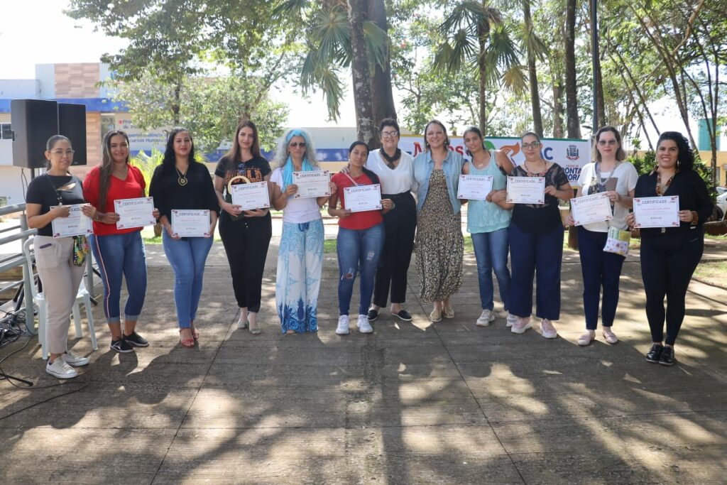 Entrega de certificados marca encerramento da Semana do Artesão em Ponta Porã