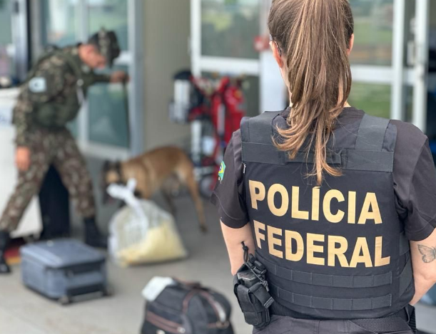 PF e Exército Brasileiro realizam ação conjunta no aeroporto de Ponta Porã