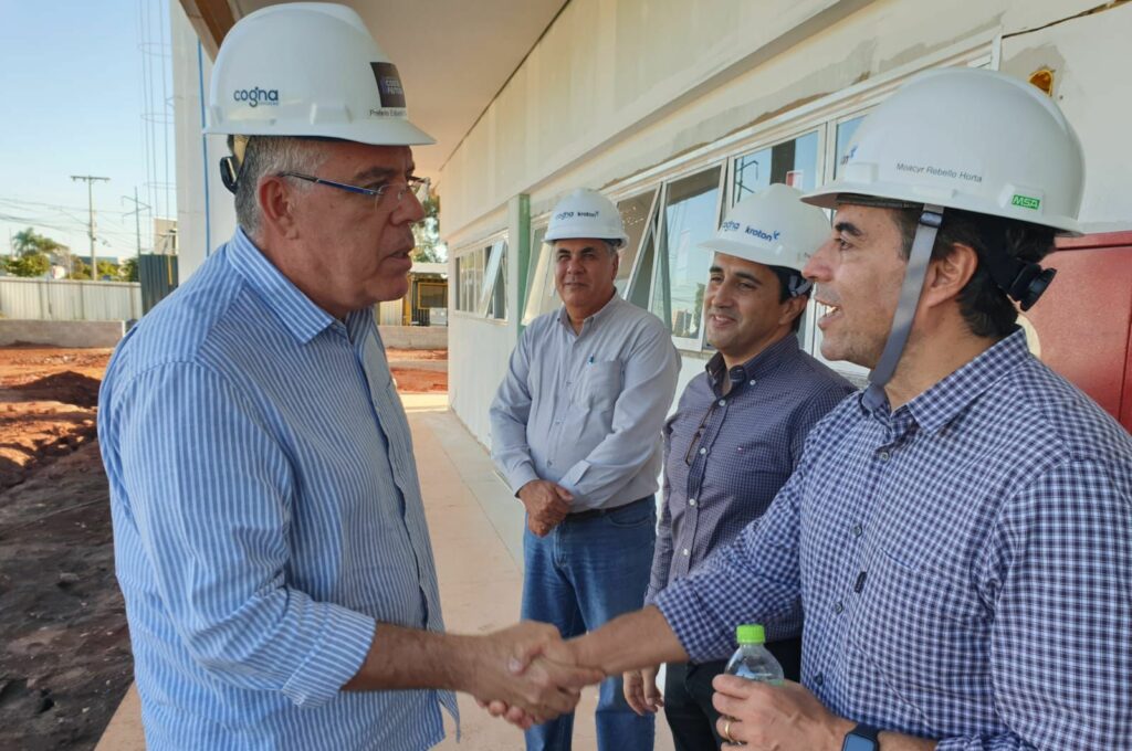 Ponta Porã: Prefeito Eduardo Campos visita obra do prédio da Faculdade de Medicina