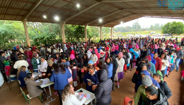 Prefeitura de Amambai distribui cobertores para aldeias enfrentarem baixas temperaturas