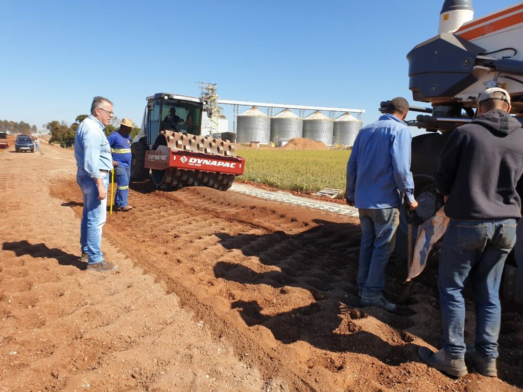 Ponta Porã: Eduardo Campos acompanhou Ação social na Aldeia Lima Campo e visitou obra