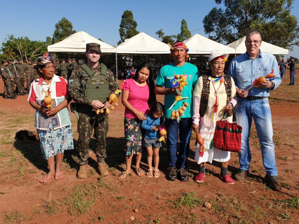 Ponta Porã: Eduardo Campos acompanhou Ação social na Aldeia Lima Campo e visitou obra