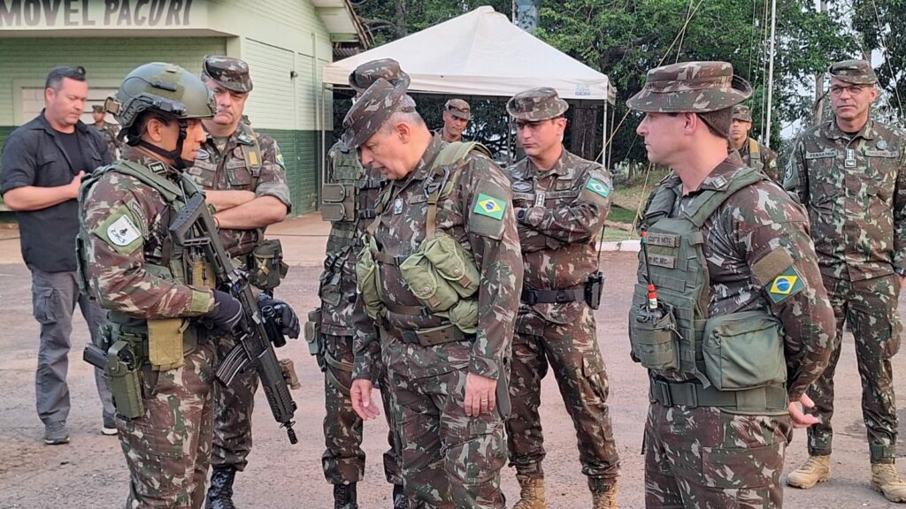 “Vamos ficar por muito tempo na fronteira”, diz comandante do Exército em Ponta Porã-MS