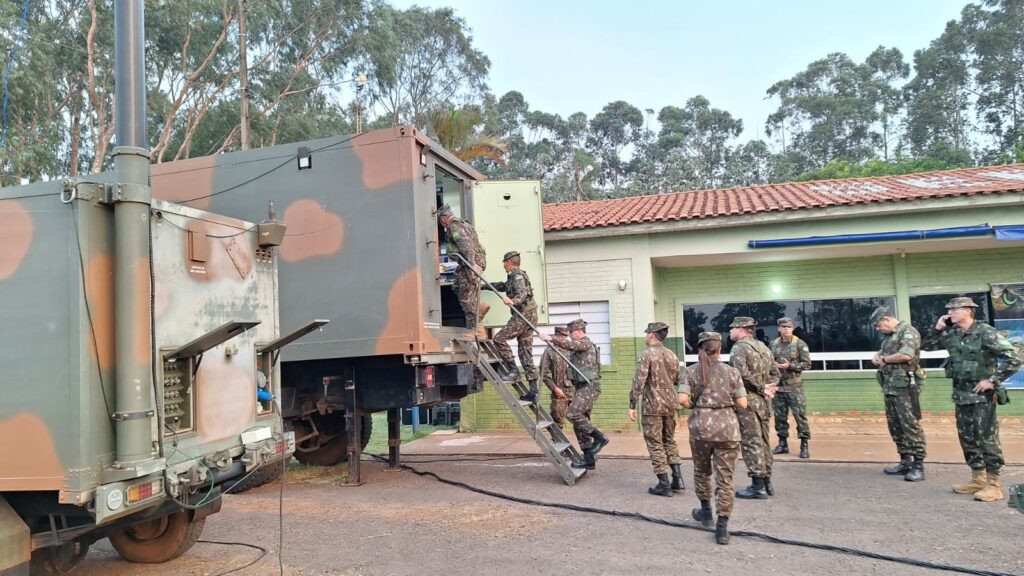 “Vamos ficar por muito tempo na fronteira”, diz comandante do Exército em Ponta Porã-MS