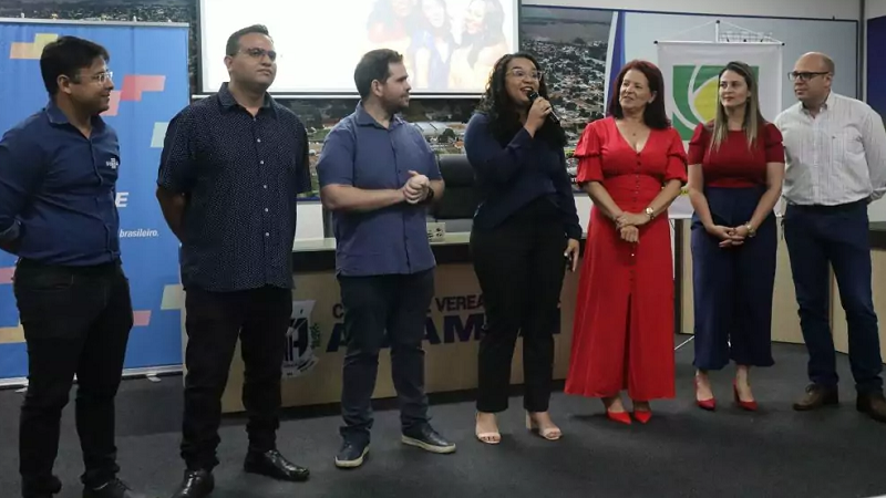 Palestra “Empreendedorismo Feminino e Autoestima”, foi um sucesso em Amambai