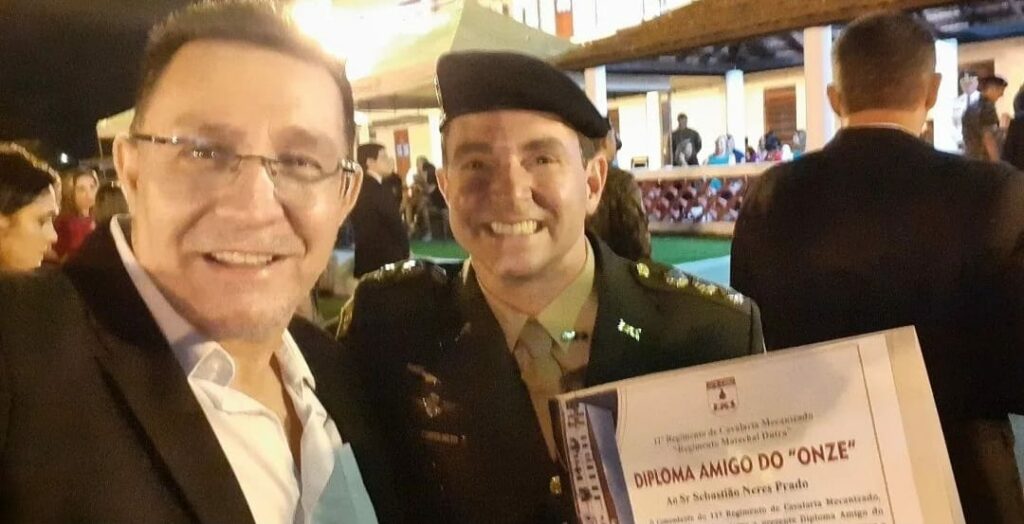 Ponta Porã: Diretor do site Pontaporainforma recebeu diploma " Amigo do Onze"