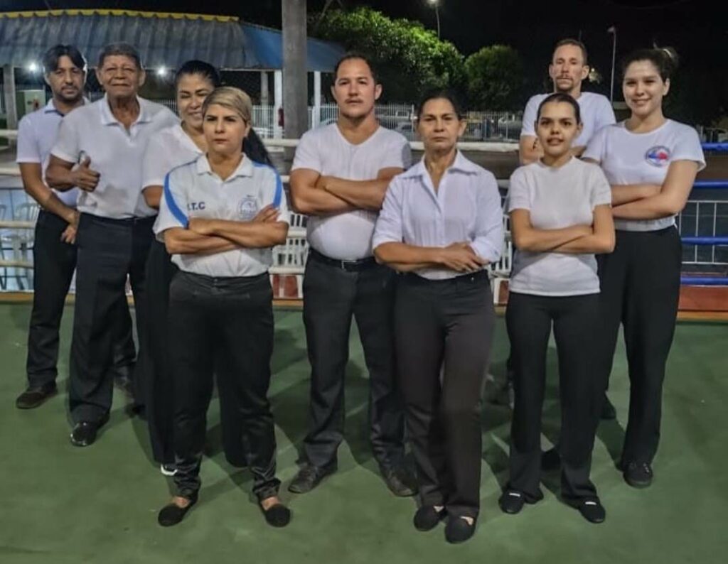 Primeira árbitra feminina de Boxe do interior é de Ponta Porã