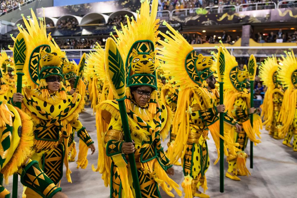 Resumo sobre o carnaval no Brasil: fatos, história e tradições