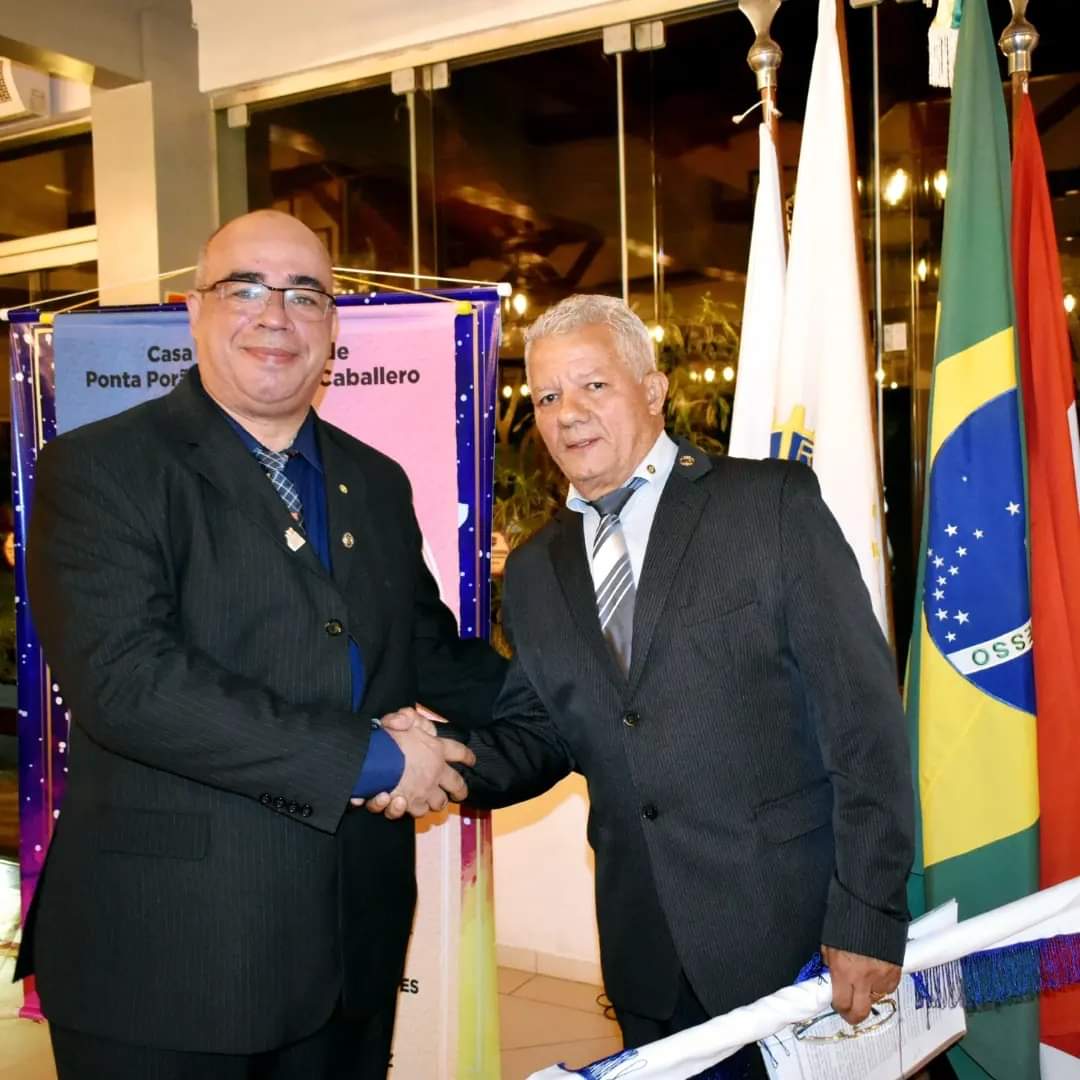 Ponta Porã:  Médico Jefferson Roberto Silva Pinto assume a presidência do Rotary Club Fronteira