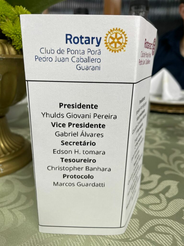 Professor Yhulds assume a presidência do Rotary Club Ponta Porã Pedro Juan Guaraini