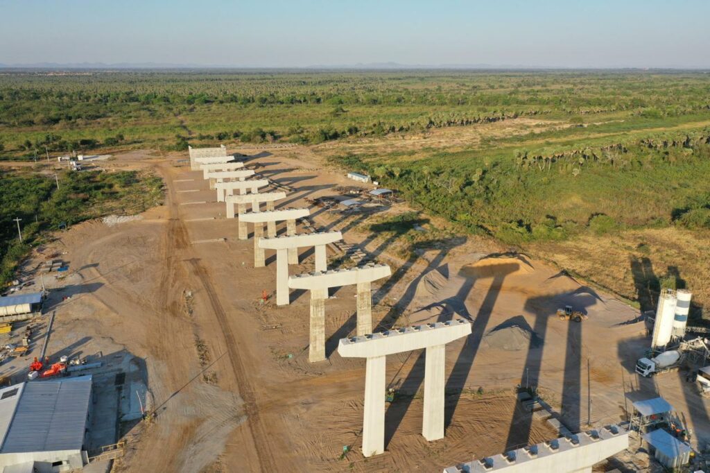 Em Porto Murtinho, Receita Federal faz visita à prefeitura e obra da ponte da Rota Bioceânica