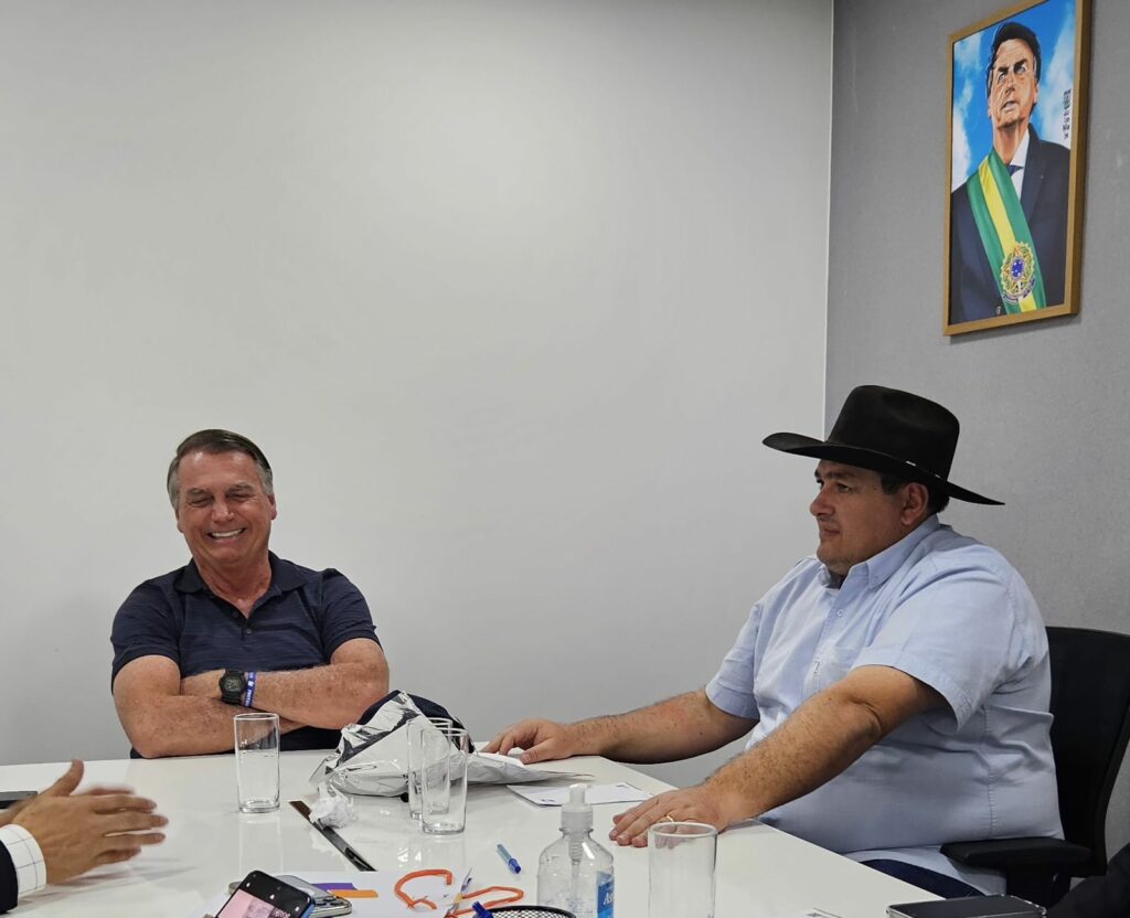 Pompilio Junior visita Bolsonaro e deputados federais do PL em Brasília