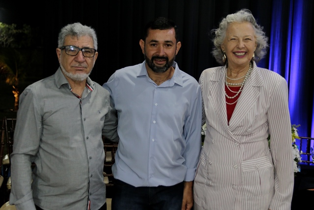 Luiz Carlos Vallejo e Chapa Independência, Luta e União tomaram posse à frente do SIMTED