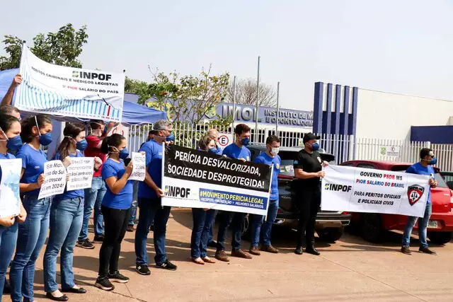 Policiais civis fazem "greve" para alcançar 6º melhor salário do País