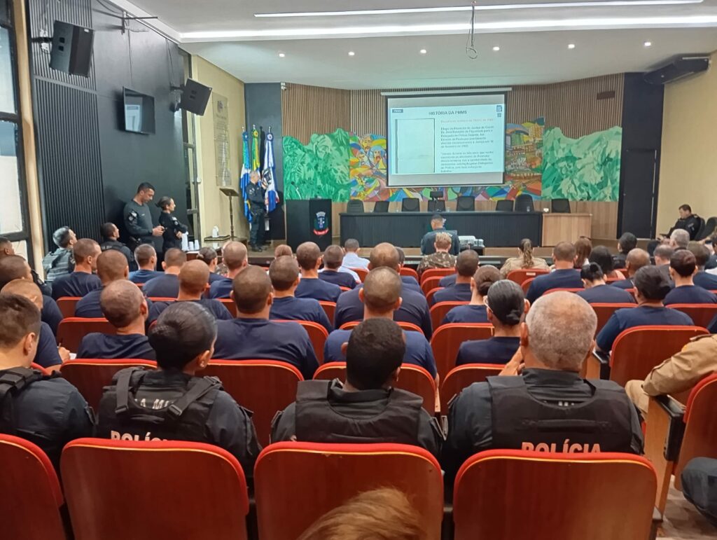 Comandante Geral da PMMS ministra aula magna em Ponta Porã