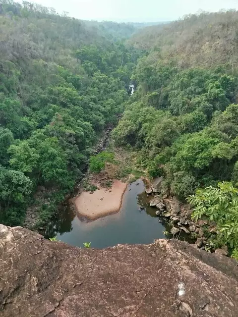 Rio Negro: Cachoeira volta a secar em meio a estiagem e tempo seco