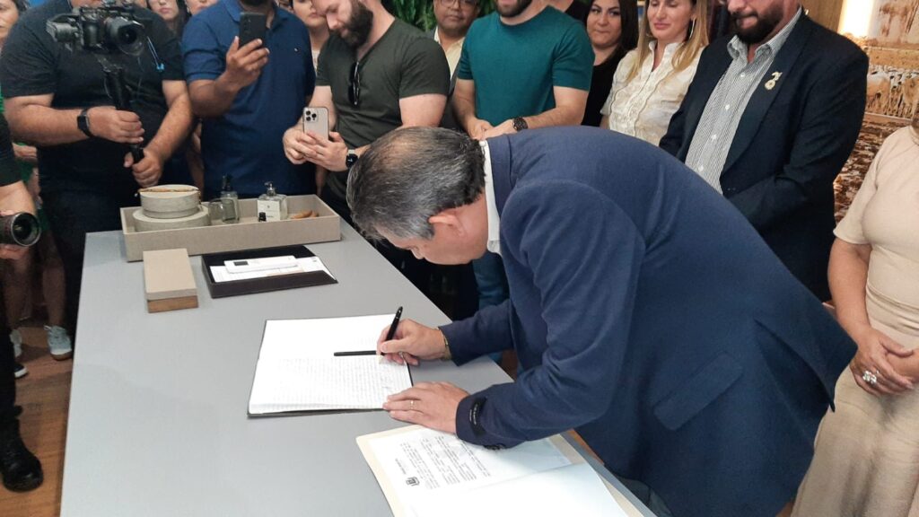 Agnaldo Miudinho assume como prefeito interino de Ponta Porã