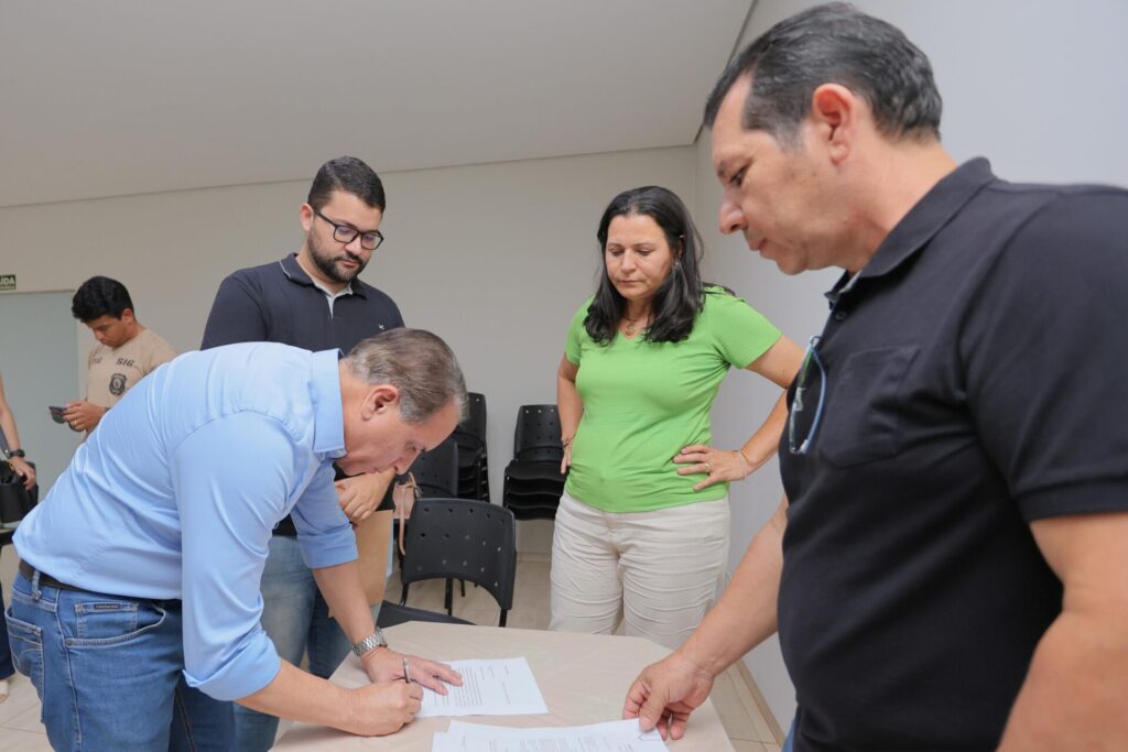 Coronel David reforça segurança, apoia entidades e promove melhorias para moradores de Ivinhema e Caarapó