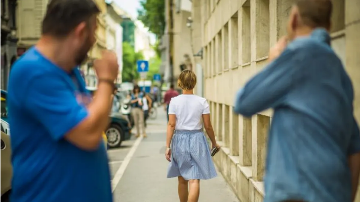 Acoso sexual callejero: El 45 % de las mujeres quedan con inseguridad en espacios públicos