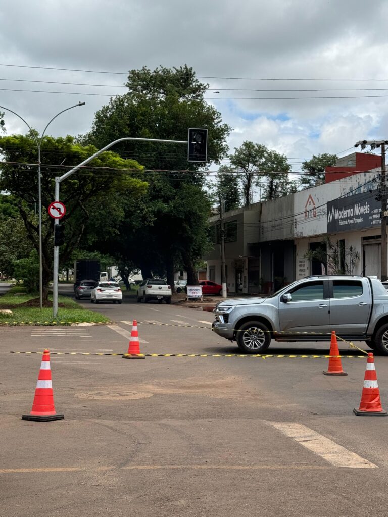 Ponta Porã: Ladrões agem novamente e desta vez semáforo na Avenida Brasil é o alvo