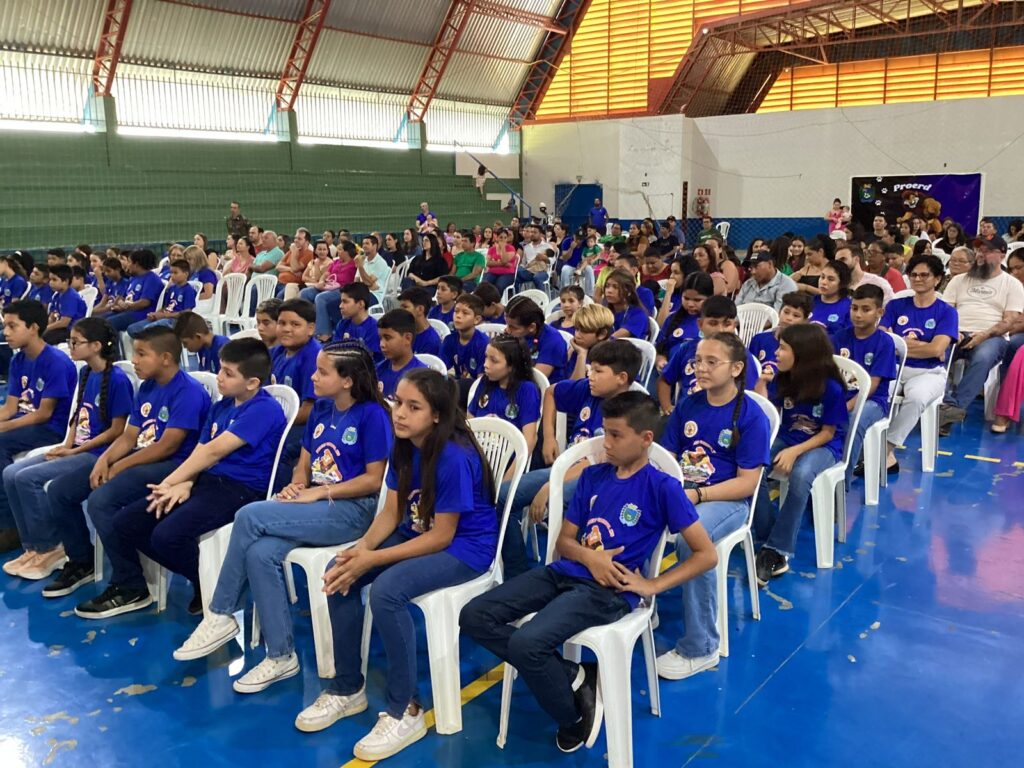 11° BPM realiza formatura do PROERD em Caracol