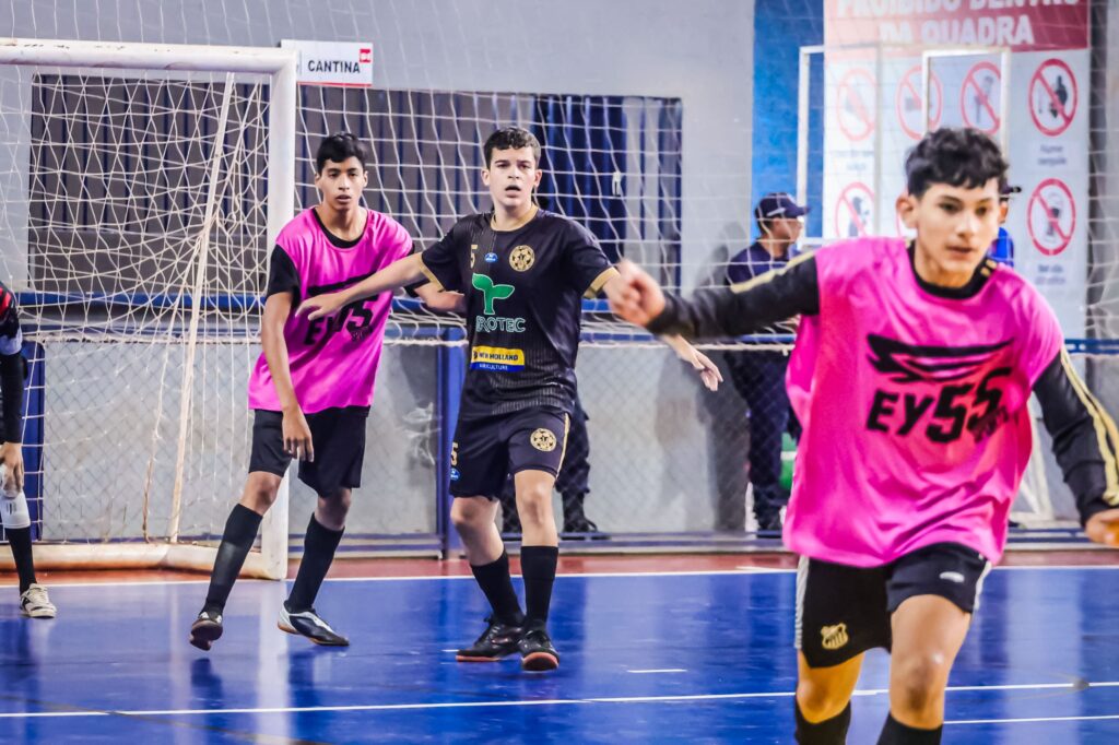 Verão no Parque: Rodada do Futsal foi movimentada e com muitos gols em Ponta Porã