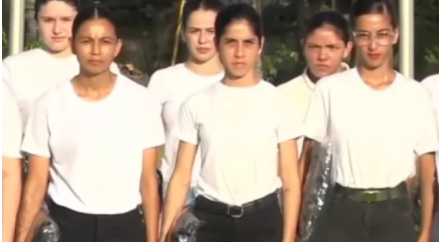 Fuerza femenina en milicia: “Apenas se nos abren las oportunidades sobre la base de la igualdad, las tomamos”