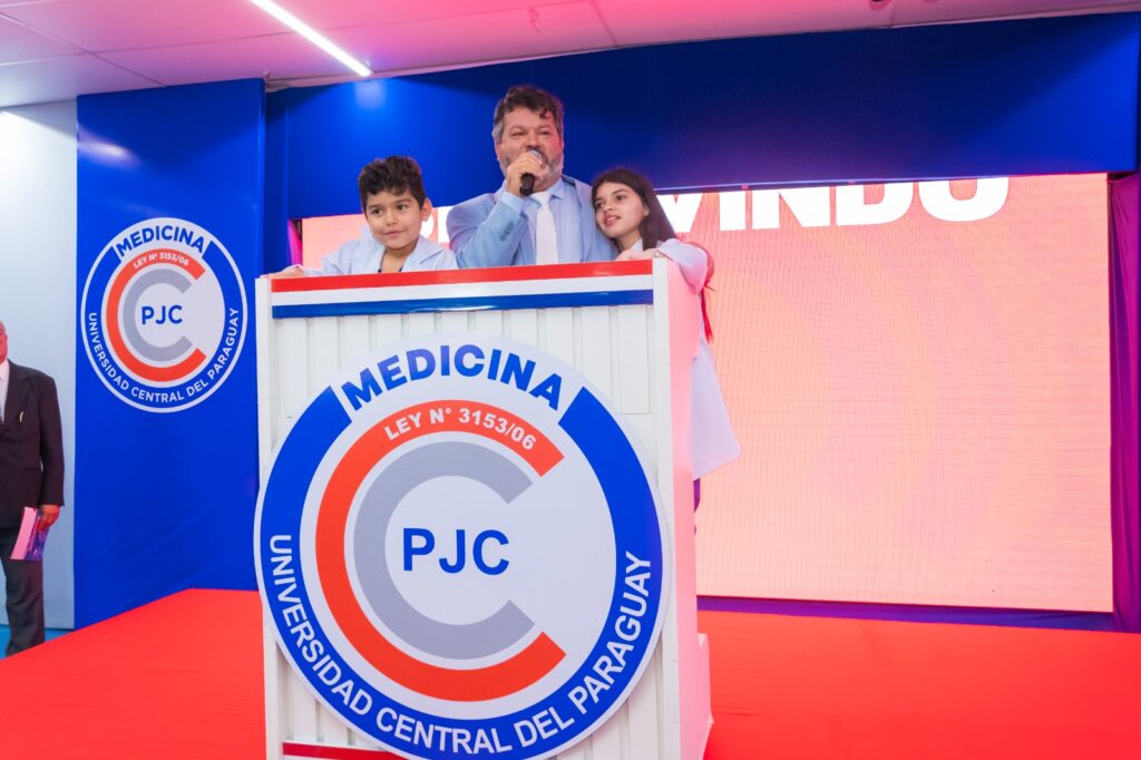 Aos futuros médicos, CEO da UCP-PJC, Carlos Bernardo diz: “foque nos estudos e será um excelente profissional”