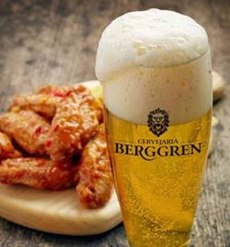 Descubra como preparar um delicioso frango na cerveja