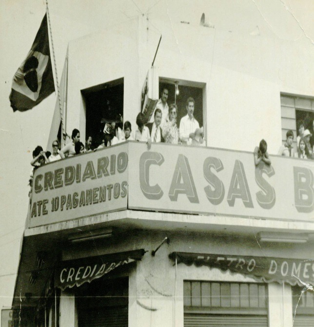 Fotos: Arquivo pessoal Adão Bueno desfile cívico 1971