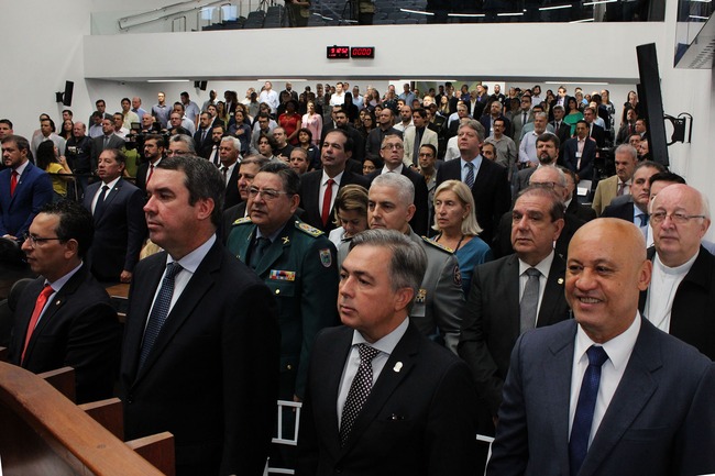 Reinaldo Azambuja destaca apoio da Assembleia Legislativa e anuncia digitalização de 80 serviços públicos